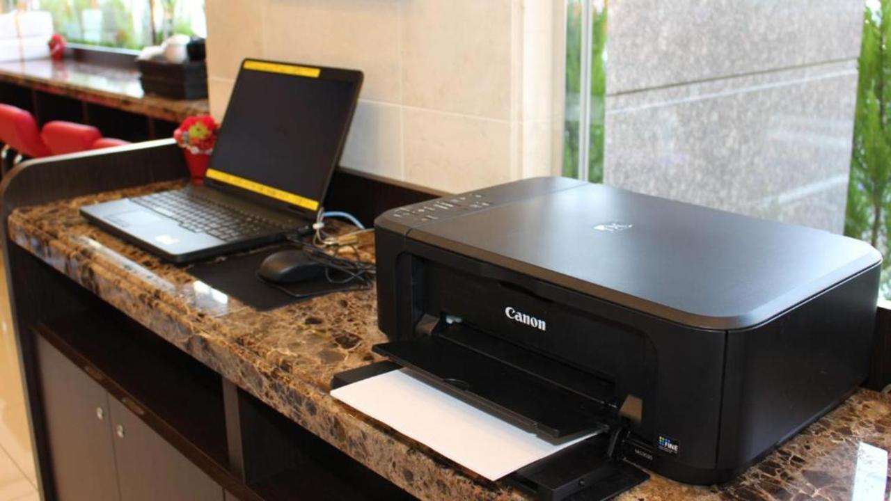 Toyoko Inn Chiba Minato Ekimae Ngoại thất bức ảnh
