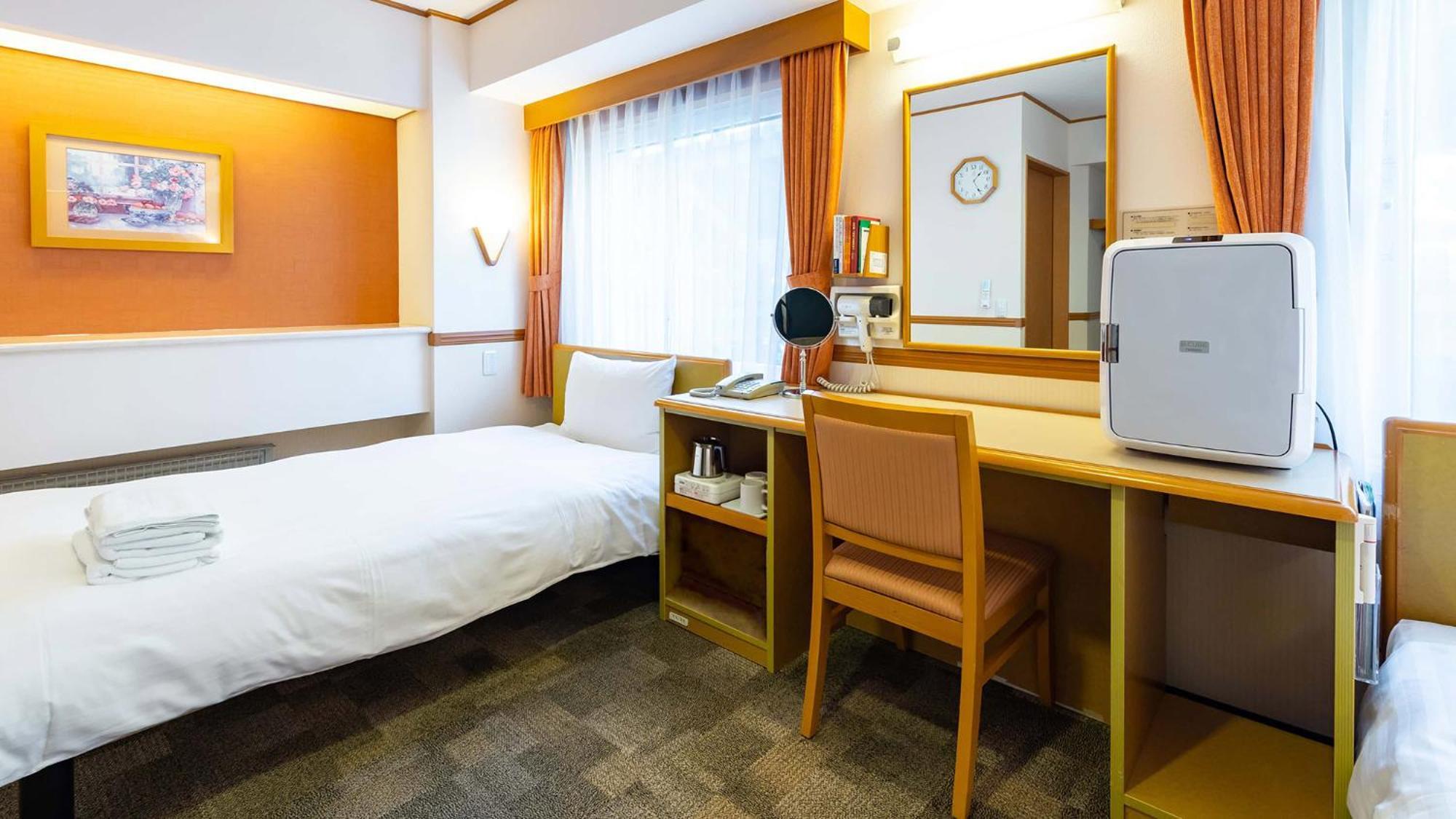Toyoko Inn Chiba Minato Ekimae Phòng bức ảnh